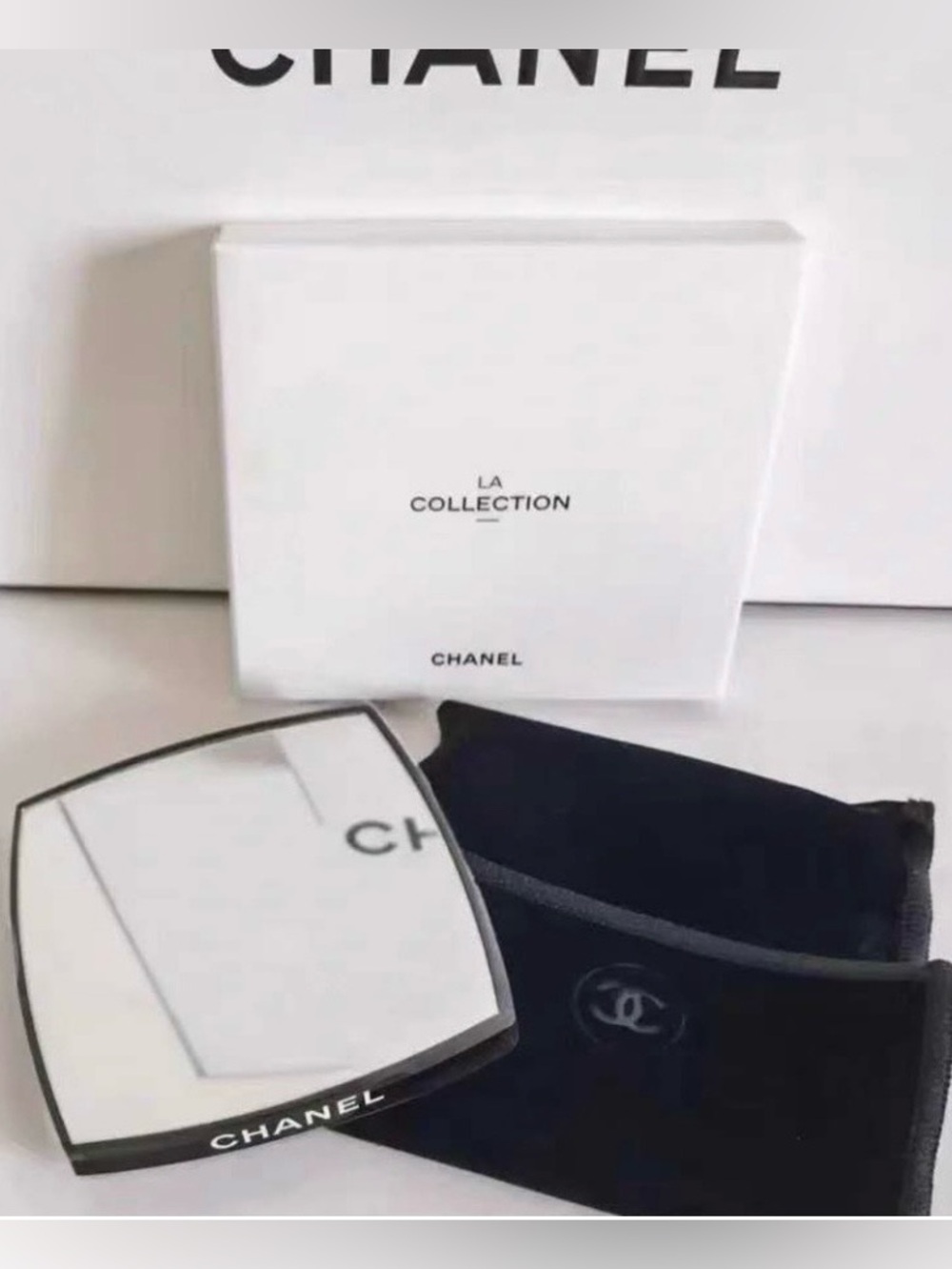 CHANEL Black Compact Mirror with Velvet Pouch